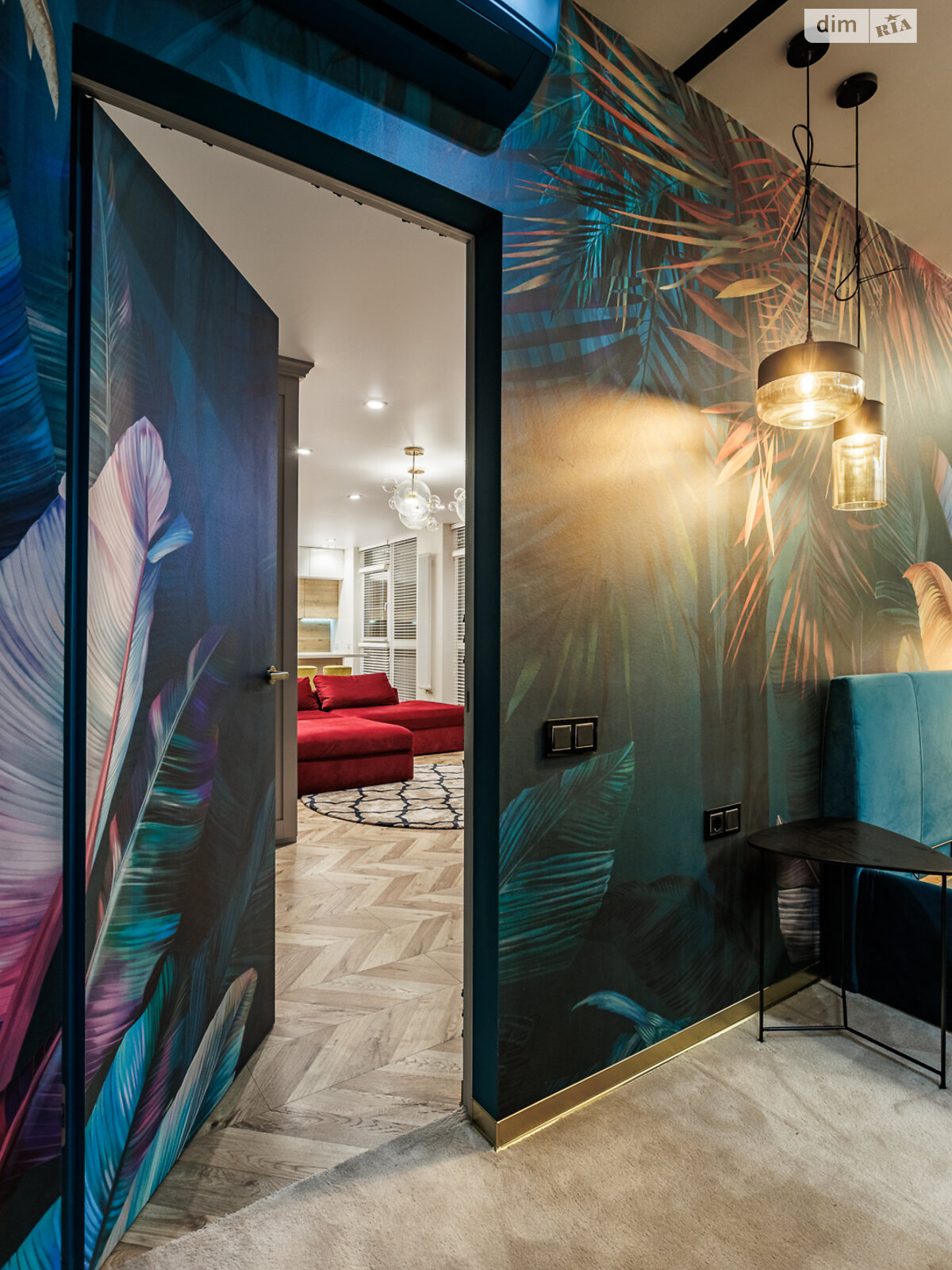 Продажа трехкомнатной квартиры в Киеве, на ул. Предславинская 40, район Саперное Поле фото 1