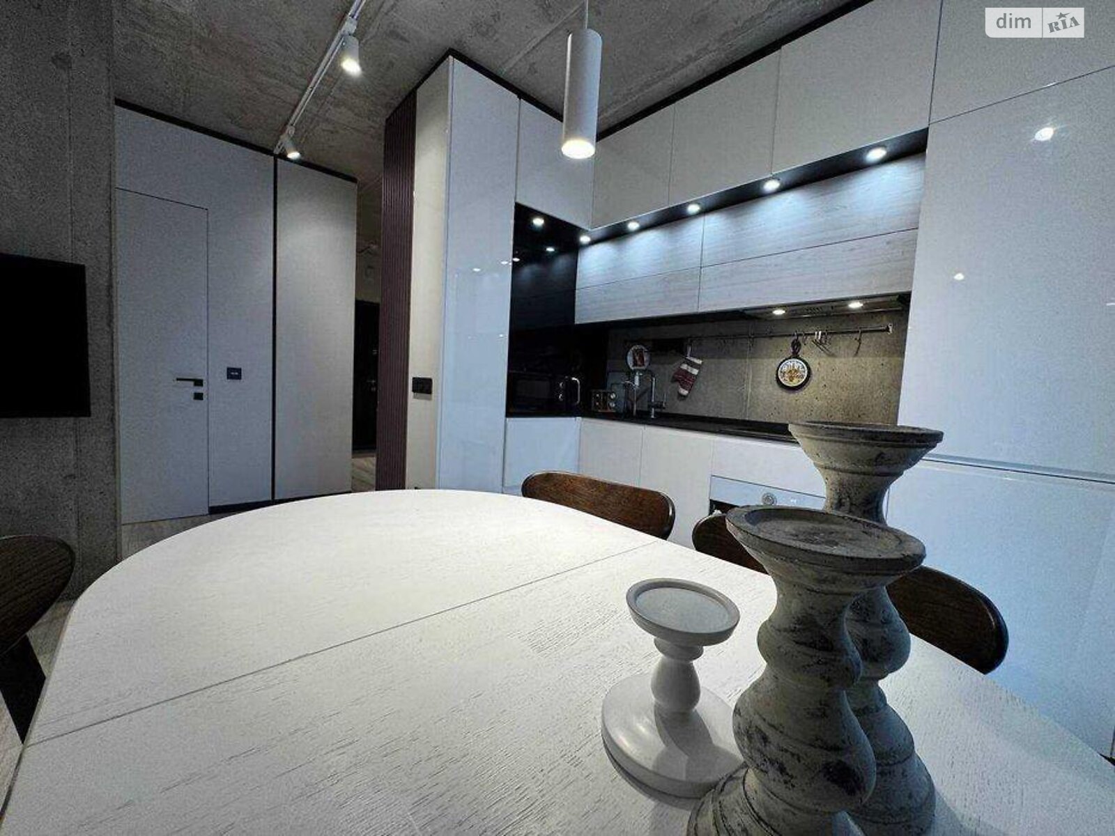 Продажа двухкомнатной квартиры в Киеве, на ул. Предславинская 55А, район Саперное Поле фото 1