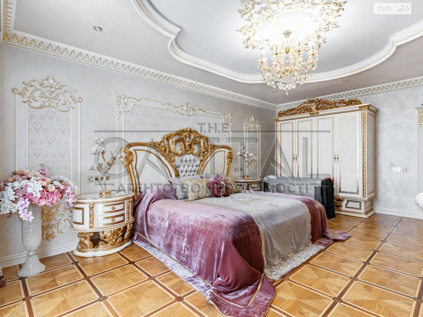 Продаж вісьмикімнатної квартири в Києві, на вул. Саперне Поле 5, район Саперне Поле фото 1 Продаж вісьмикімнатної квартири в Києві, на вул. Саперне Поле 5, район Саперне Поле фото 1