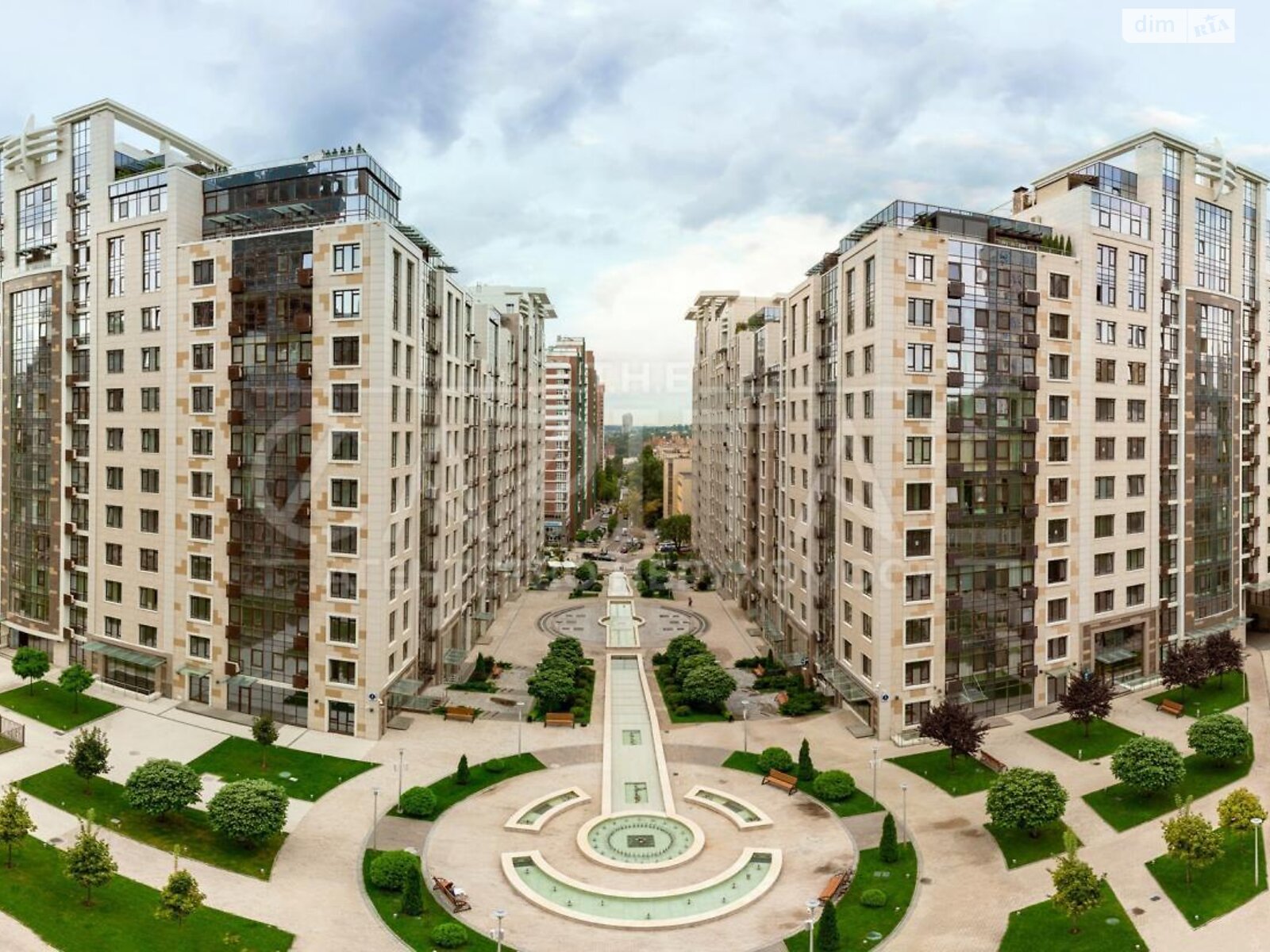 Продаж двокімнатної квартири в Києві, на вул. Саперне Поле 5, район Саперне Поле фото 1 Продаж двокімнатної квартири в Києві, на вул. Саперне Поле 5, район Саперне Поле фото 1