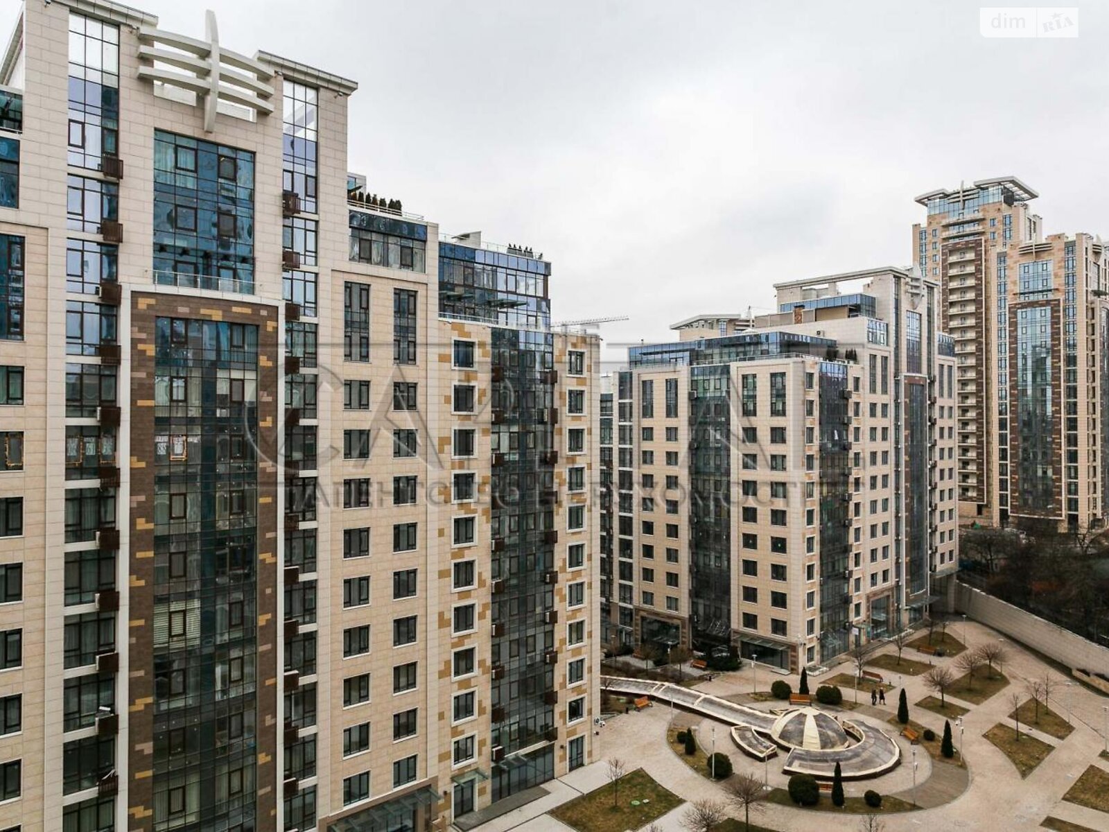 Продажа трехкомнатной квартиры в Киеве, на ул. Саперное Поле 5А, район Саперное Поле фото 1 Продажа трехкомнатной квартиры в Киеве, на ул. Саперное Поле 5А, район Саперное Поле фото 1
