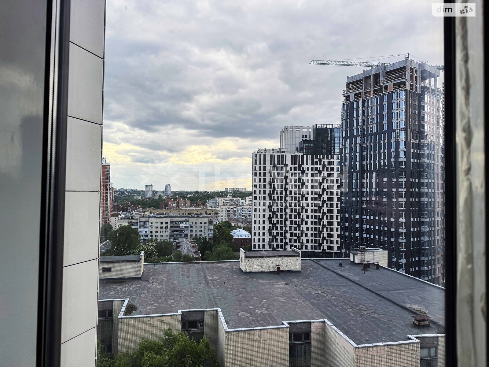 Продажа четырехкомнатной квартиры в Киеве, на ул. Саперное Поле 3, район Саперное Поле фото 1 Продажа четырехкомнатной квартиры в Киеве, на ул. Саперное Поле 3, район Саперное Поле фото 1