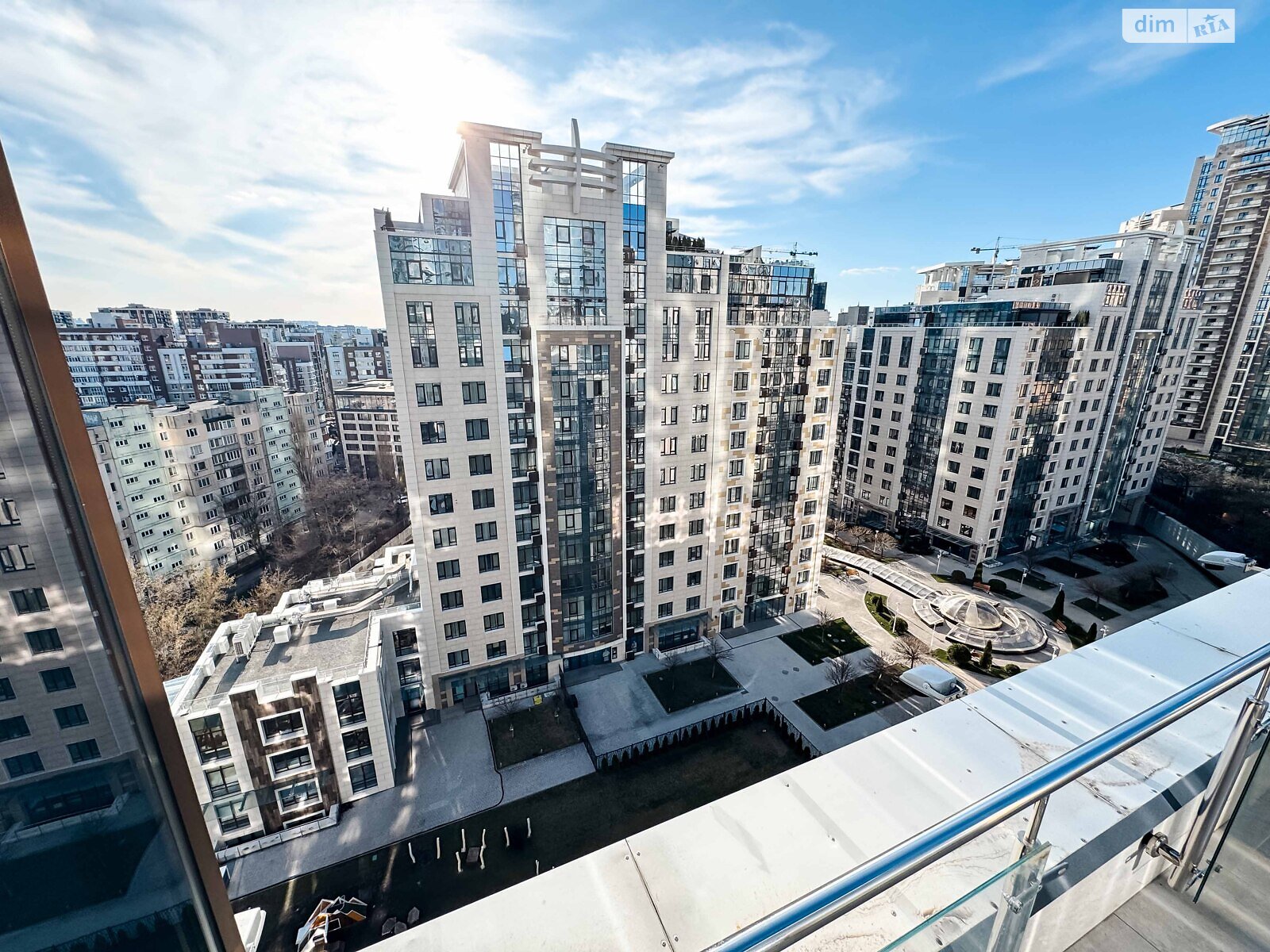 Продажа четырехкомнатной квартиры в Киеве, на ул. Саперное Поле 5А, район Саперное Поле фото 1