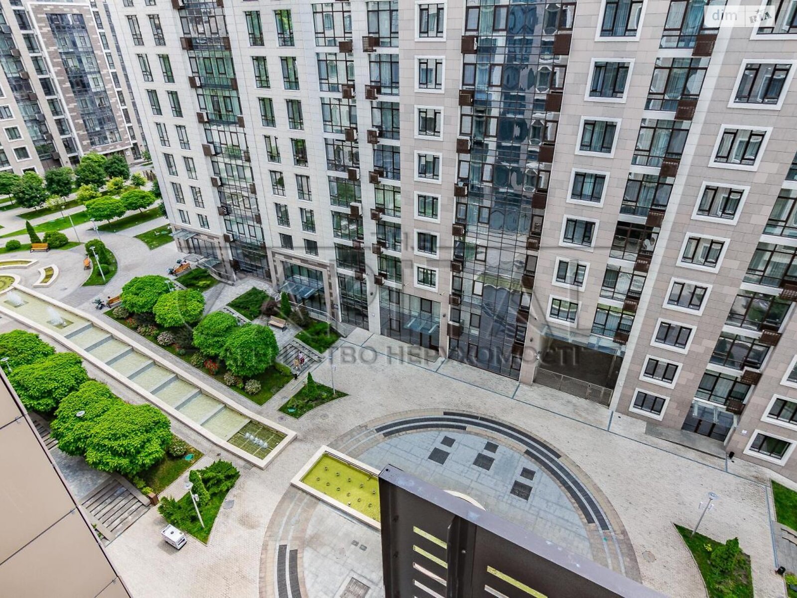 Продажа трехкомнатной квартиры в Киеве, на ул. Саперное Поле 3, район Саперное Поле фото 1 Продажа трехкомнатной квартиры в Киеве, на ул. Саперное Поле 3, район Саперное Поле фото 1