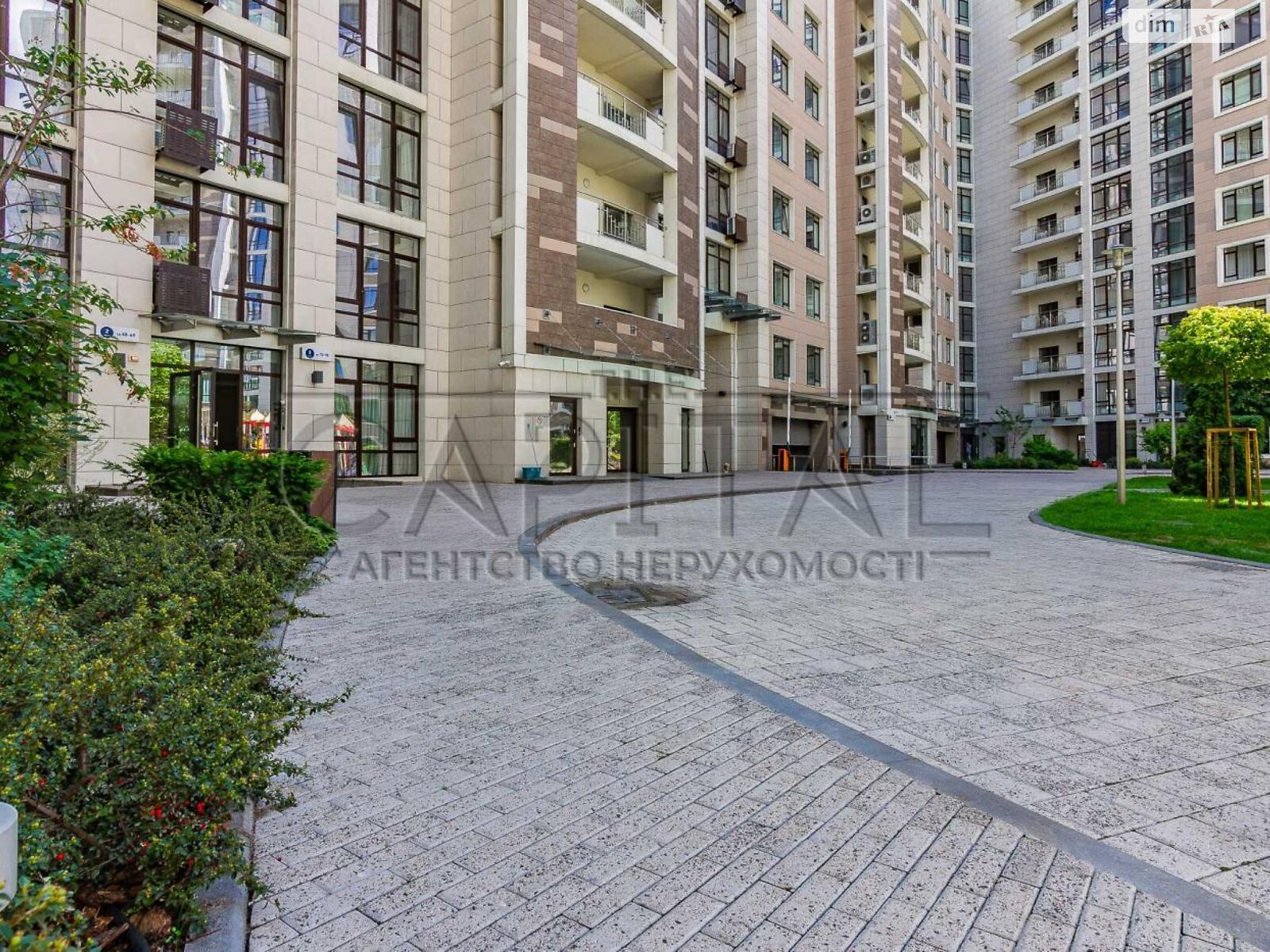 Продаж трикімнатної квартири в Києві, на вул. Саперне Поле 3, район Саперне Поле фото 1 Продаж трикімнатної квартири в Києві, на вул. Саперне Поле 3, район Саперне Поле фото 1
