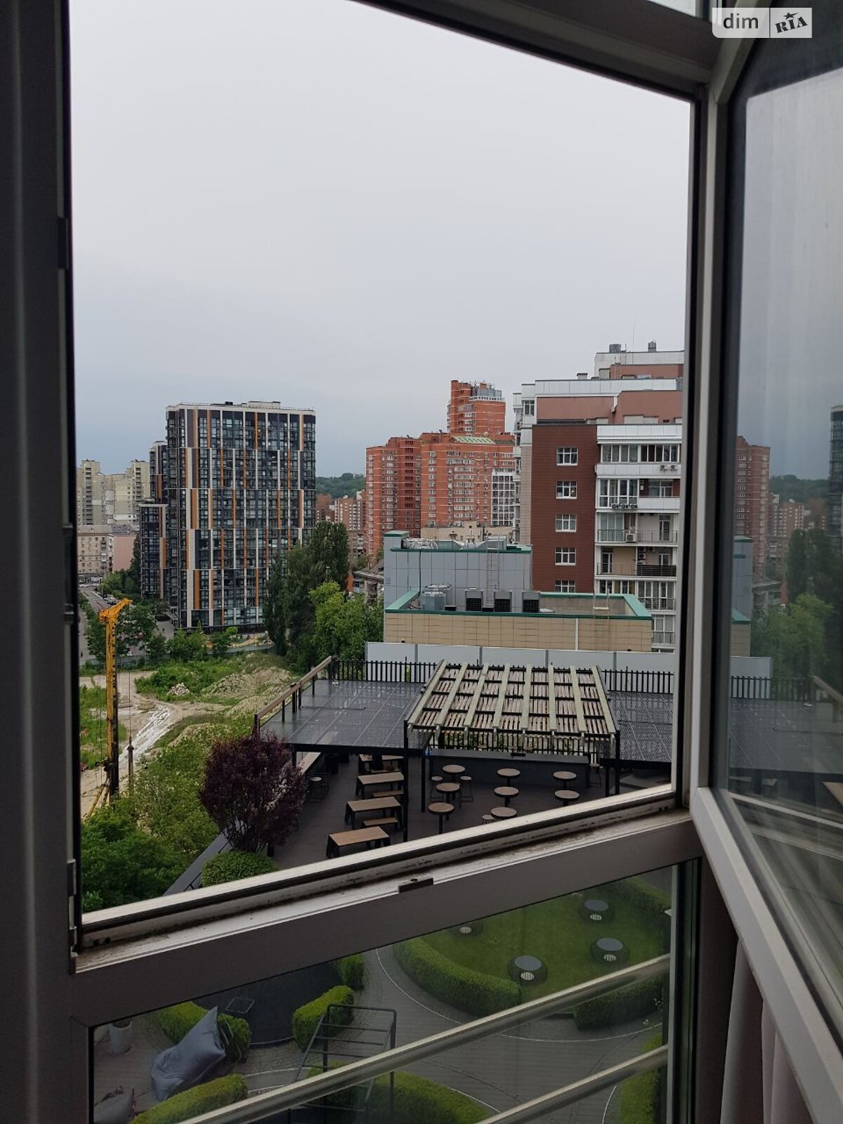Продажа четырехкомнатной квартиры в Киеве, на ул. Саперное Поле 14/55, район Саперное Поле фото 1 Продажа четырехкомнатной квартиры в Киеве, на ул. Саперное Поле 14/55, район Саперное Поле фото 1