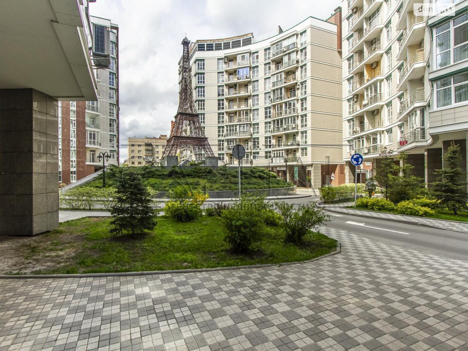 Продаж однокімнатної квартири в Києві, на вул. Саперне Поле 12, район Саперне Поле фото 1 Продаж однокімнатної квартири в Києві, на вул. Саперне Поле 12, район Саперне Поле фото 1