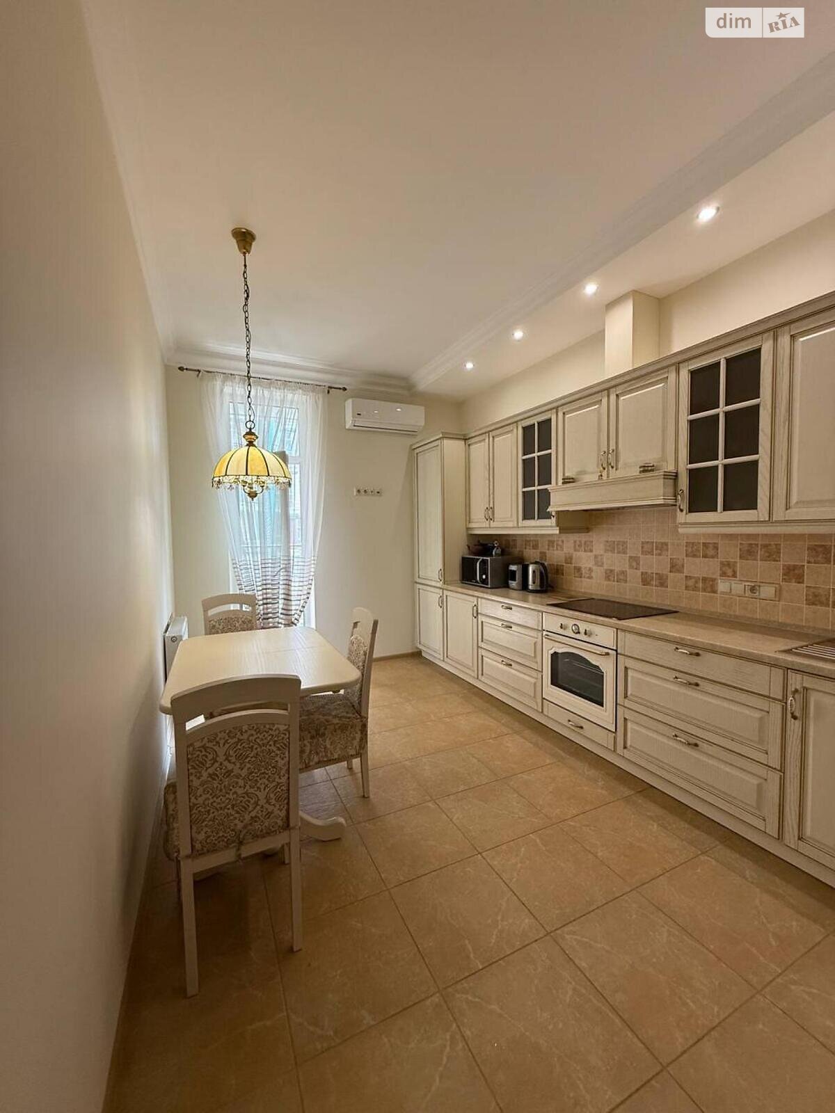 Продаж двокімнатної квартири в Києві, на вул. Саперне Поле 12, район Саперне Поле фото 1 Продаж двокімнатної квартири в Києві, на вул. Саперне Поле 12, район Саперне Поле фото 1