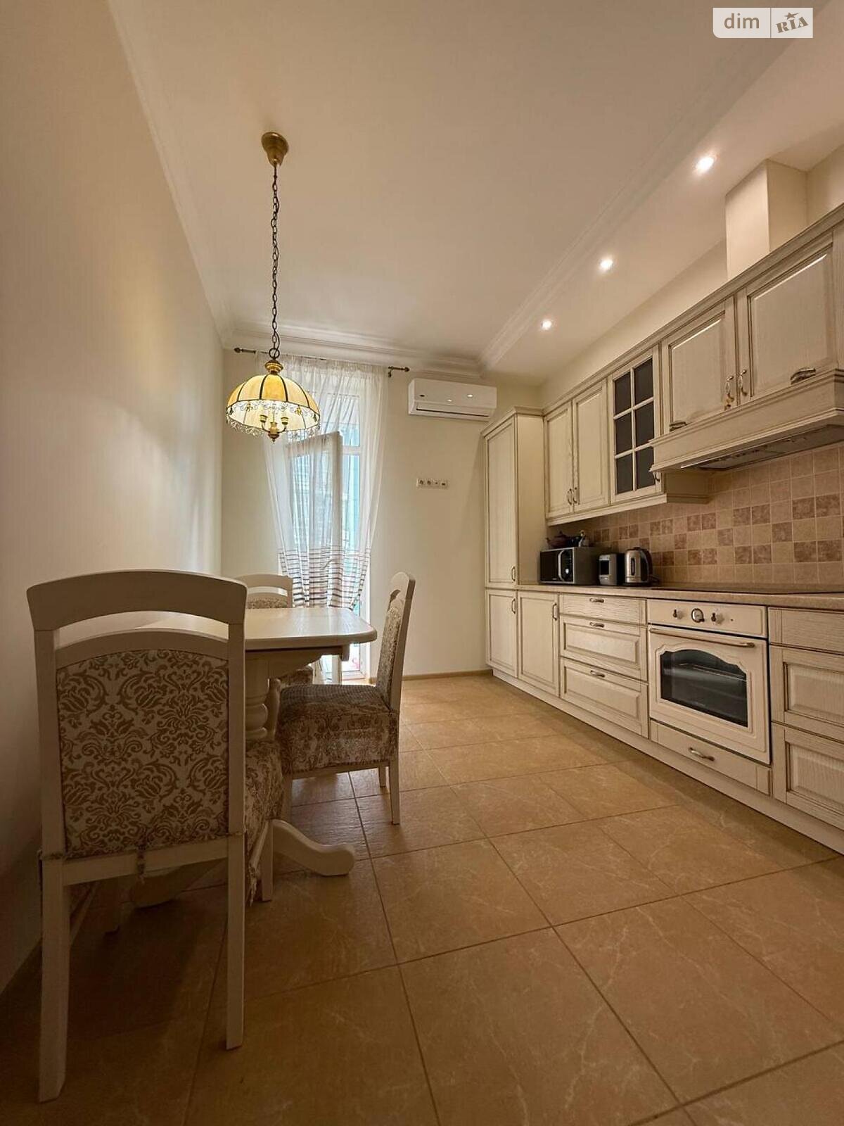 Продаж двокімнатної квартири в Києві, на вул. Саперне Поле 12, район Саперне Поле фото 1 Продаж двокімнатної квартири в Києві, на вул. Саперне Поле 12, район Саперне Поле фото 1