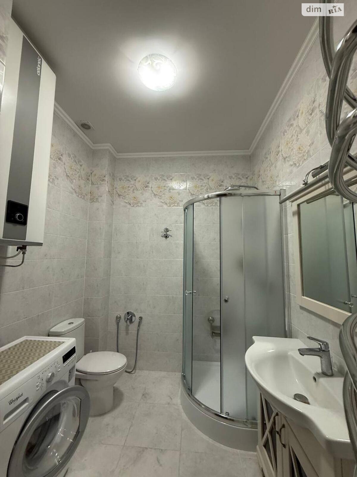 Продаж двокімнатної квартири в Києві, на вул. Саперне Поле 12, район Саперне Поле фото 1 Продаж двокімнатної квартири в Києві, на вул. Саперне Поле 12, район Саперне Поле фото 1