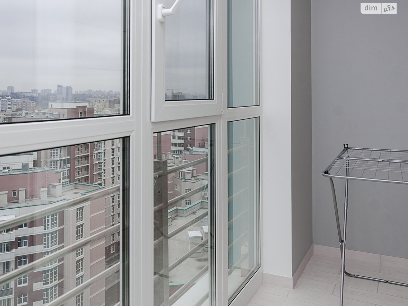 Продаж однокімнатної квартири в Києві, на вул. Саперне Поле 14/55, район Саперне Поле фото 1 Продаж однокімнатної квартири в Києві, на вул. Саперне Поле 14/55, район Саперне Поле фото 1