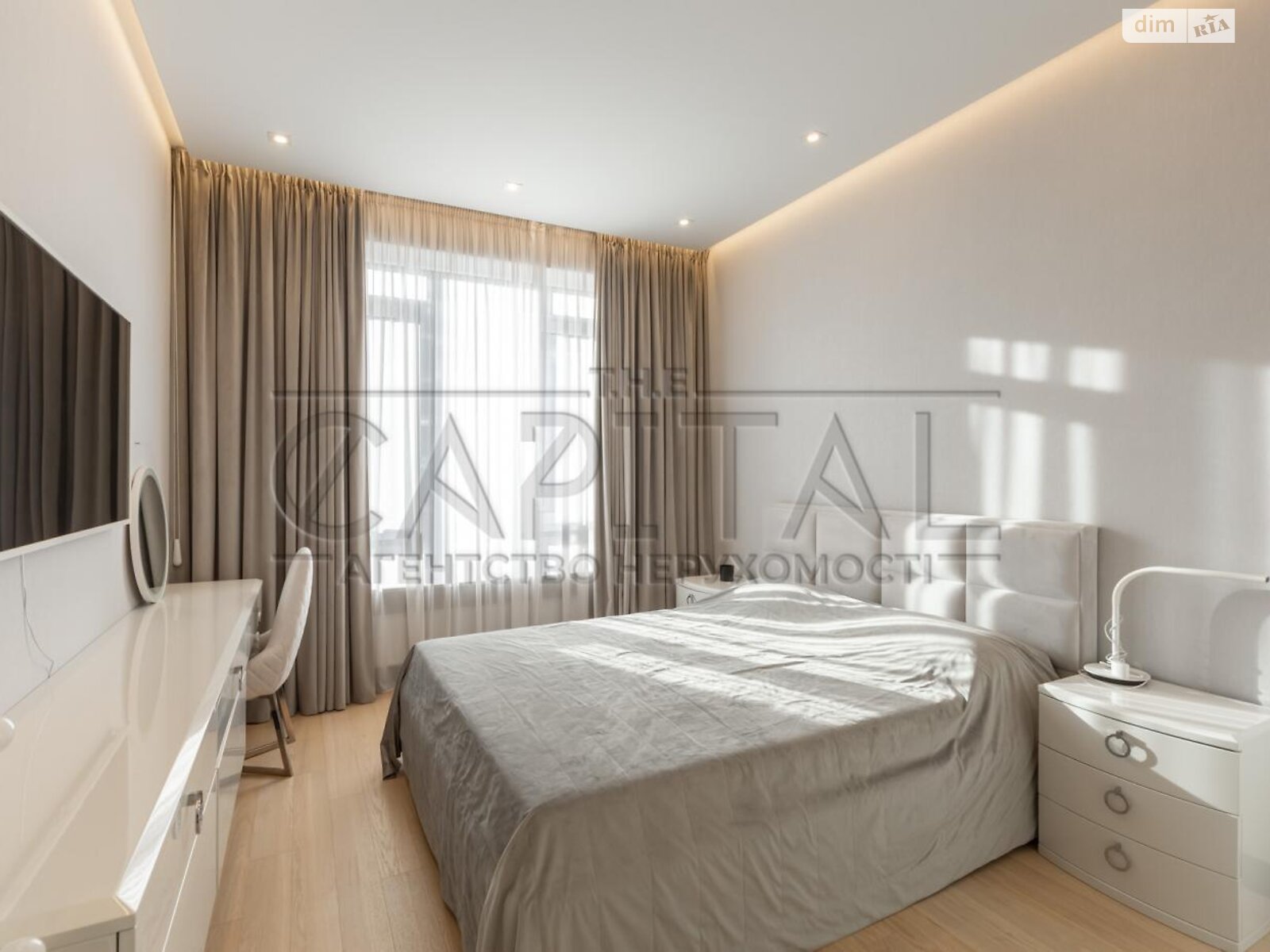 Продажа двухкомнатной квартиры в Киеве, на ул. Саперное Поле, район Саперное Поле фото 1