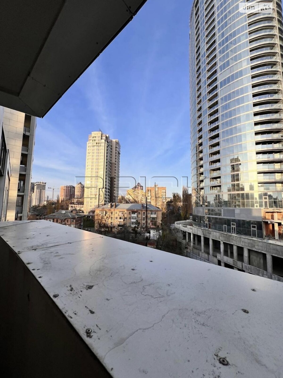 Продаж двокімнатної квартири в Києві, на вул. Саперне Поле 5А, район Саперне Поле фото 1