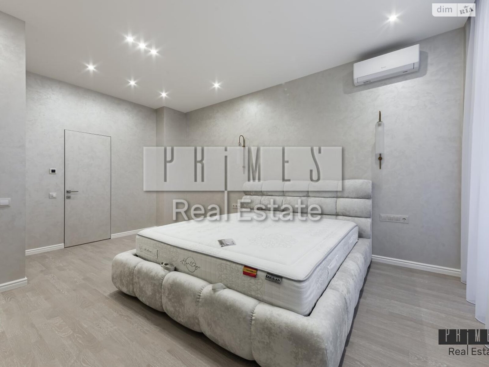 Продаж трикімнатної квартири в Києві, на вул. Саперне Поле 5А, район Саперне Поле фото 1