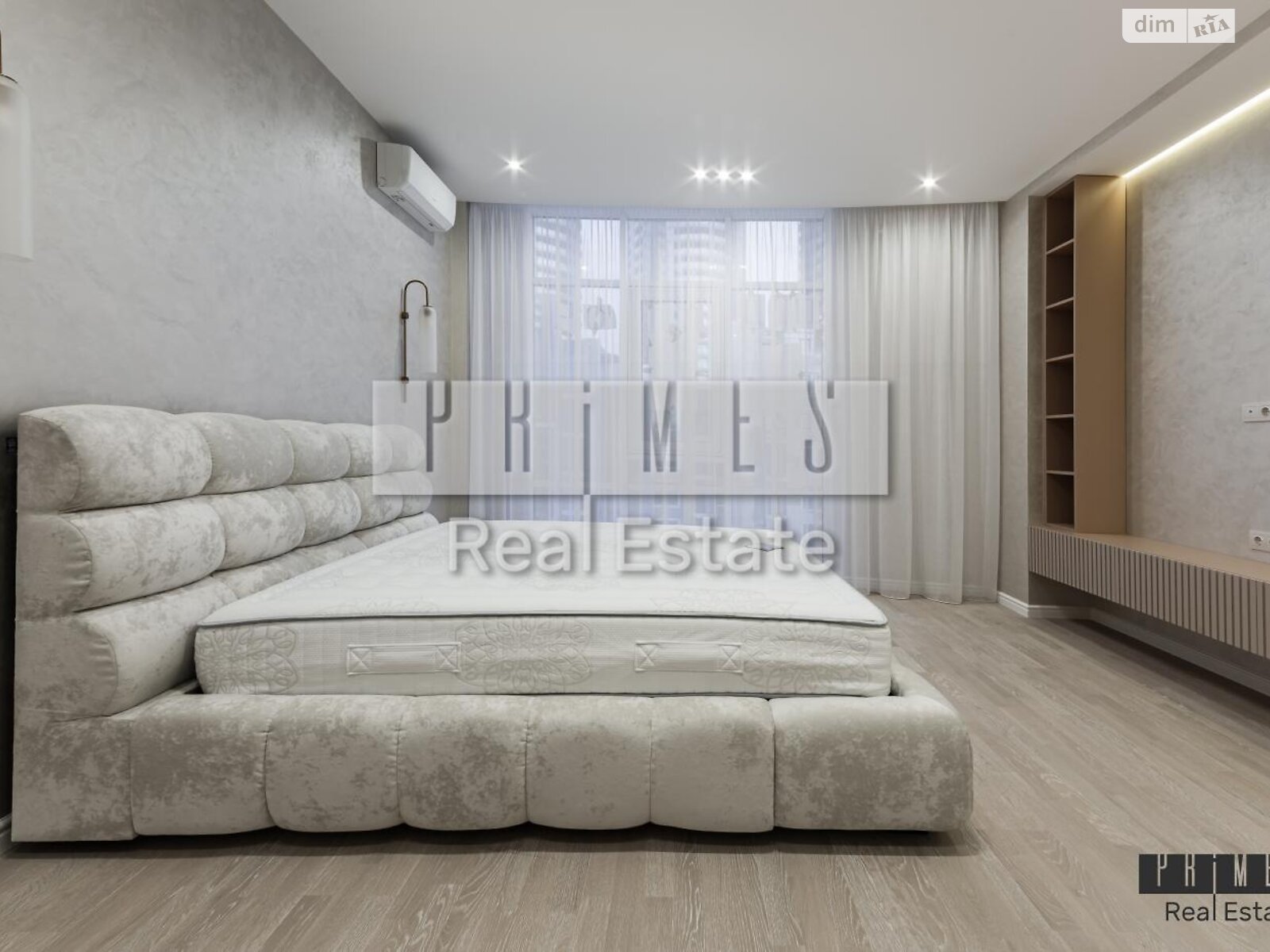 Продаж трикімнатної квартири в Києві, на вул. Саперне Поле 5А, район Саперне Поле фото 1