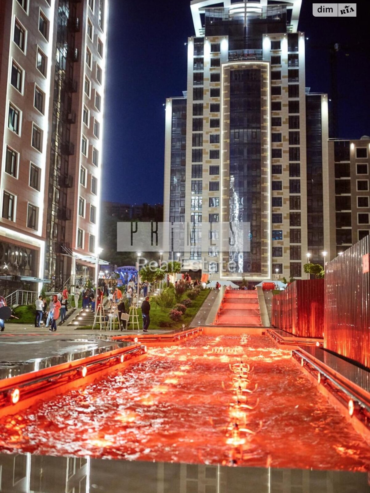 Продаж трикімнатної квартири в Києві, на вул. Саперне Поле 5А, район Саперне Поле фото 1