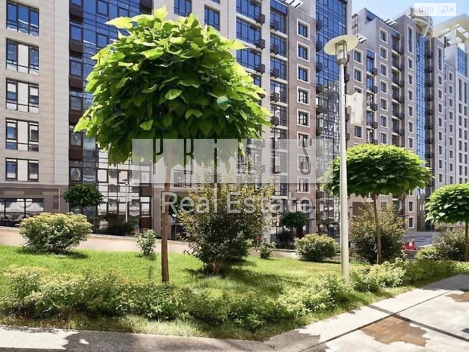 Продаж трикімнатної квартири в Києві, на вул. Саперне Поле 5А, район Саперне Поле фото 1