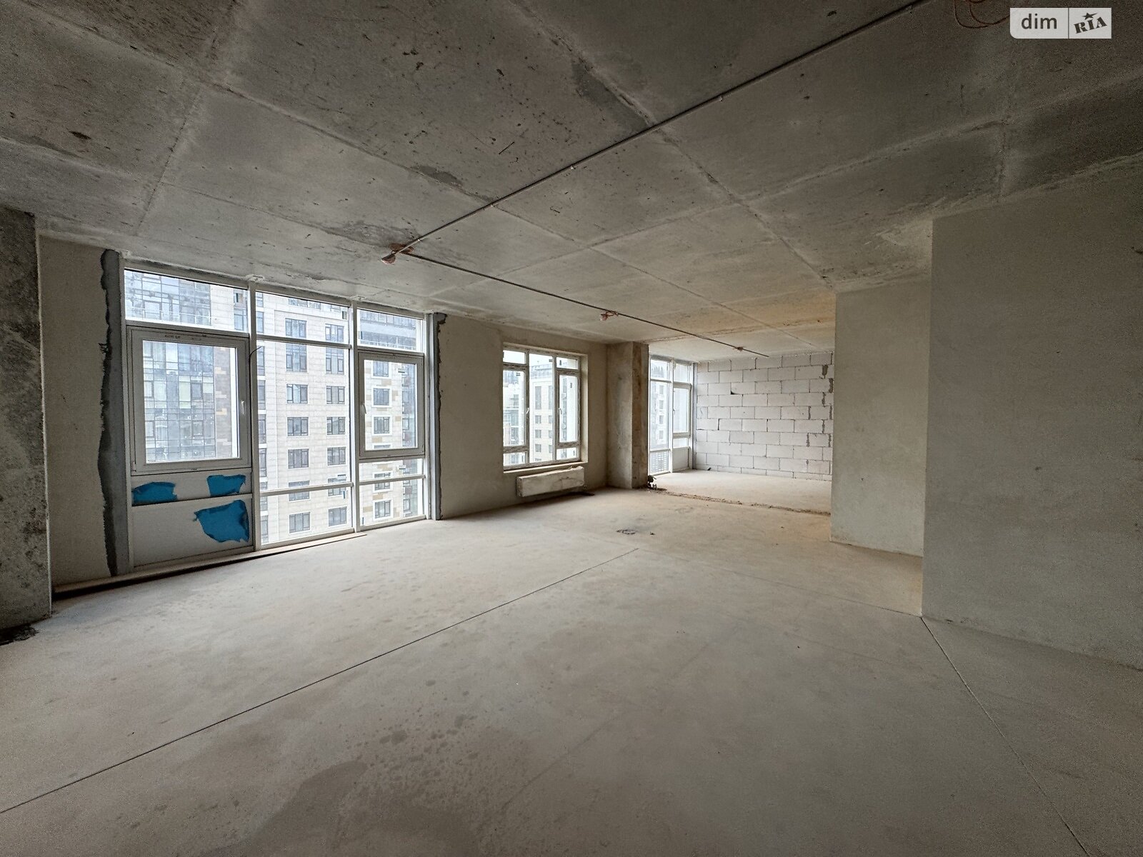 Продаж двокімнатної квартири в Києві, на вул. Саперне Поле 5А, район Саперне Поле фото 1