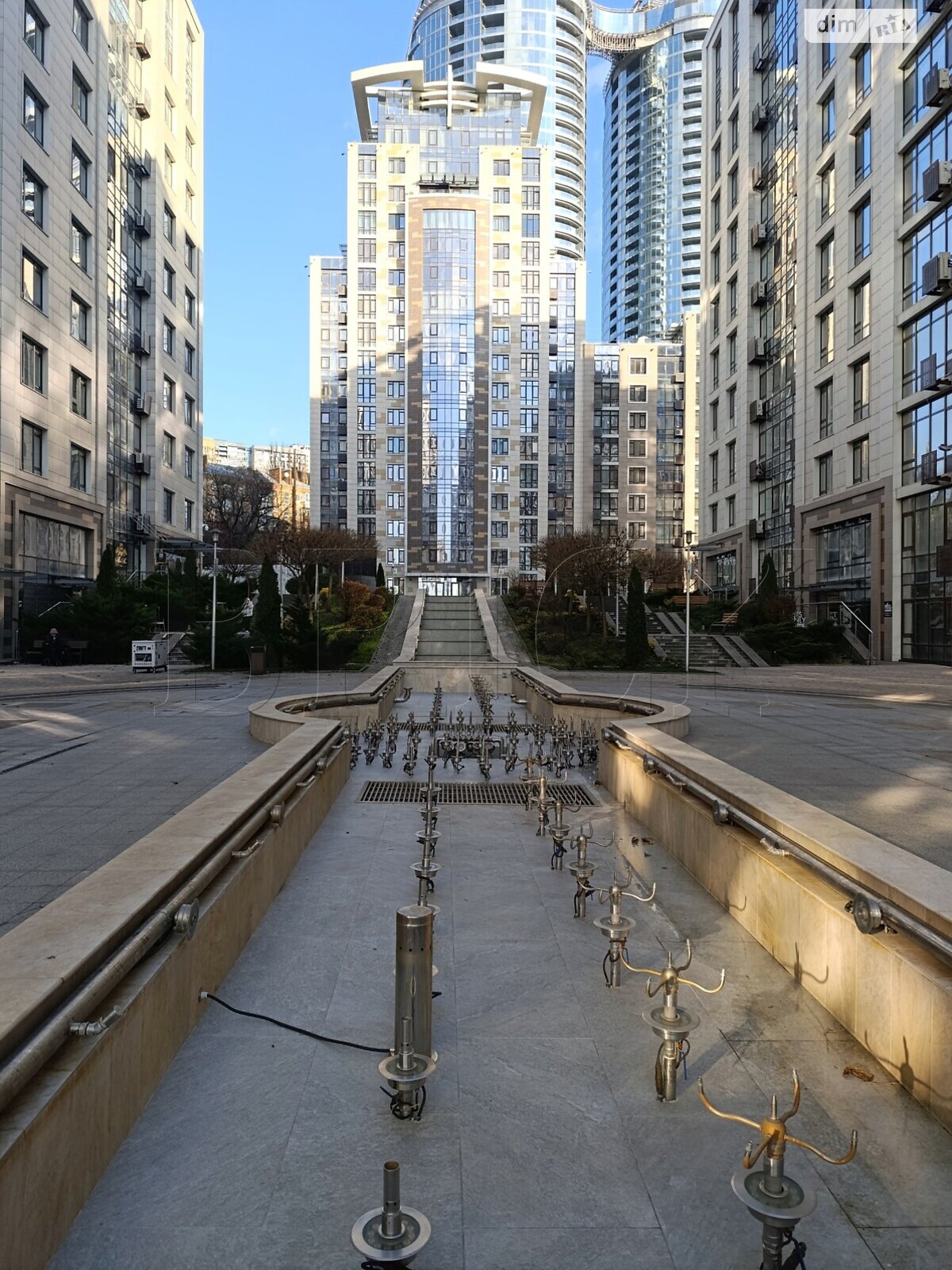 Продажа пятикомнатной квартиры в Киеве, на ул. Саперное Поле 5А, район Саперное Поле фото 1