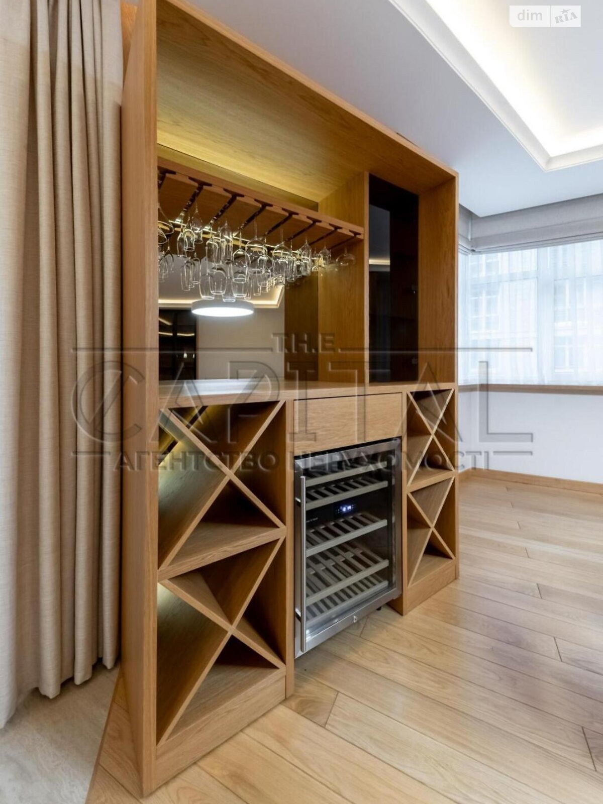 Продажа четырехкомнатной квартиры в Киеве, на ул. Саперное Поле 12, район Саперное Поле фото 1