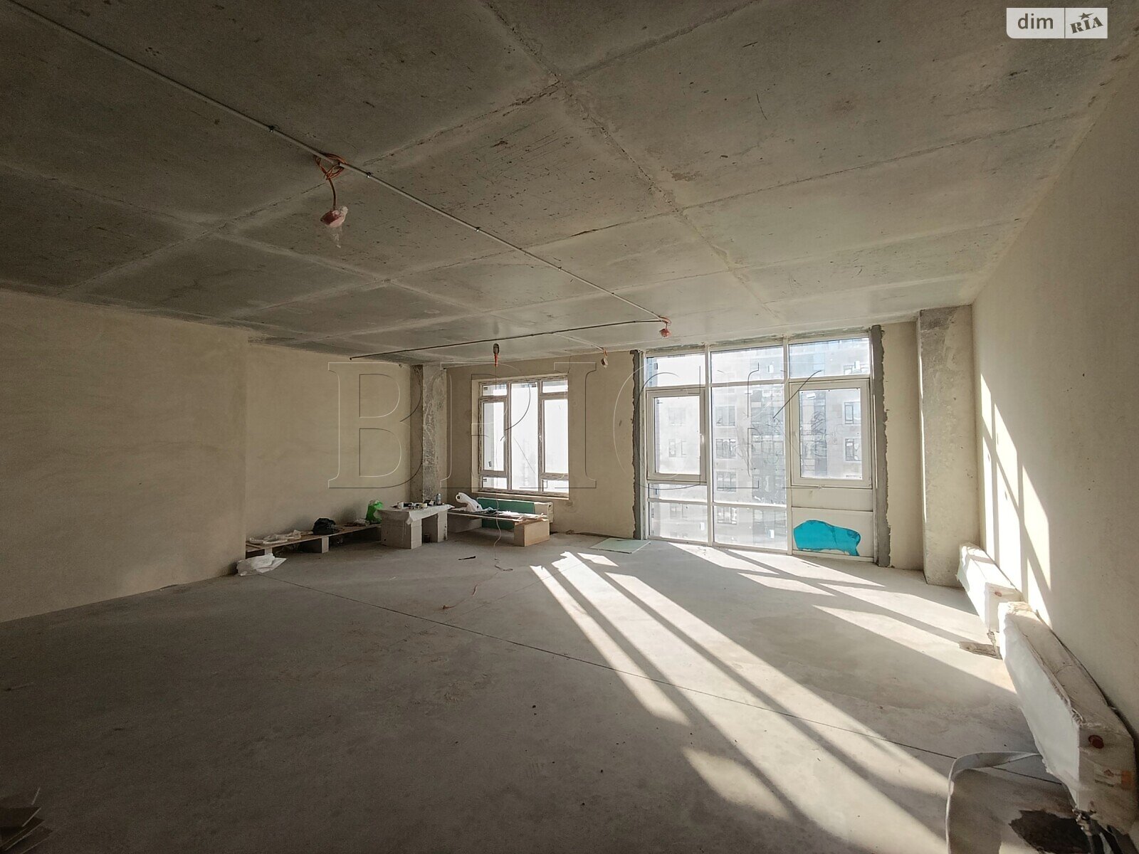 Продаж однокімнатної квартири в Києві, на вул. Саперне Поле 5А, район Саперне Поле фото 1