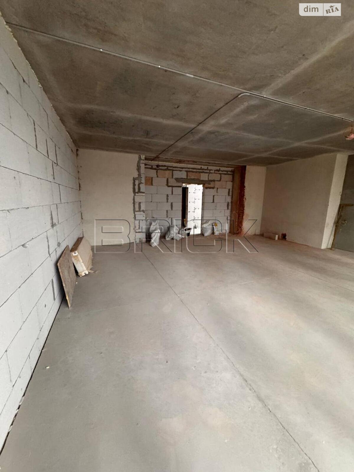 Продаж двокімнатної квартири в Києві, на вул. Саперне Поле 5А, район Саперне Поле фото 1