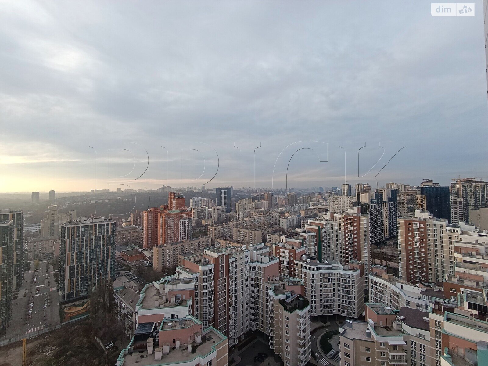 Продажа однокомнатной квартиры в Киеве, на ул. Саперное Поле 14/55, район Саперное Поле фото 1 Продажа однокомнатной квартиры в Киеве, на ул. Саперное Поле 14/55, район Саперное Поле фото 1