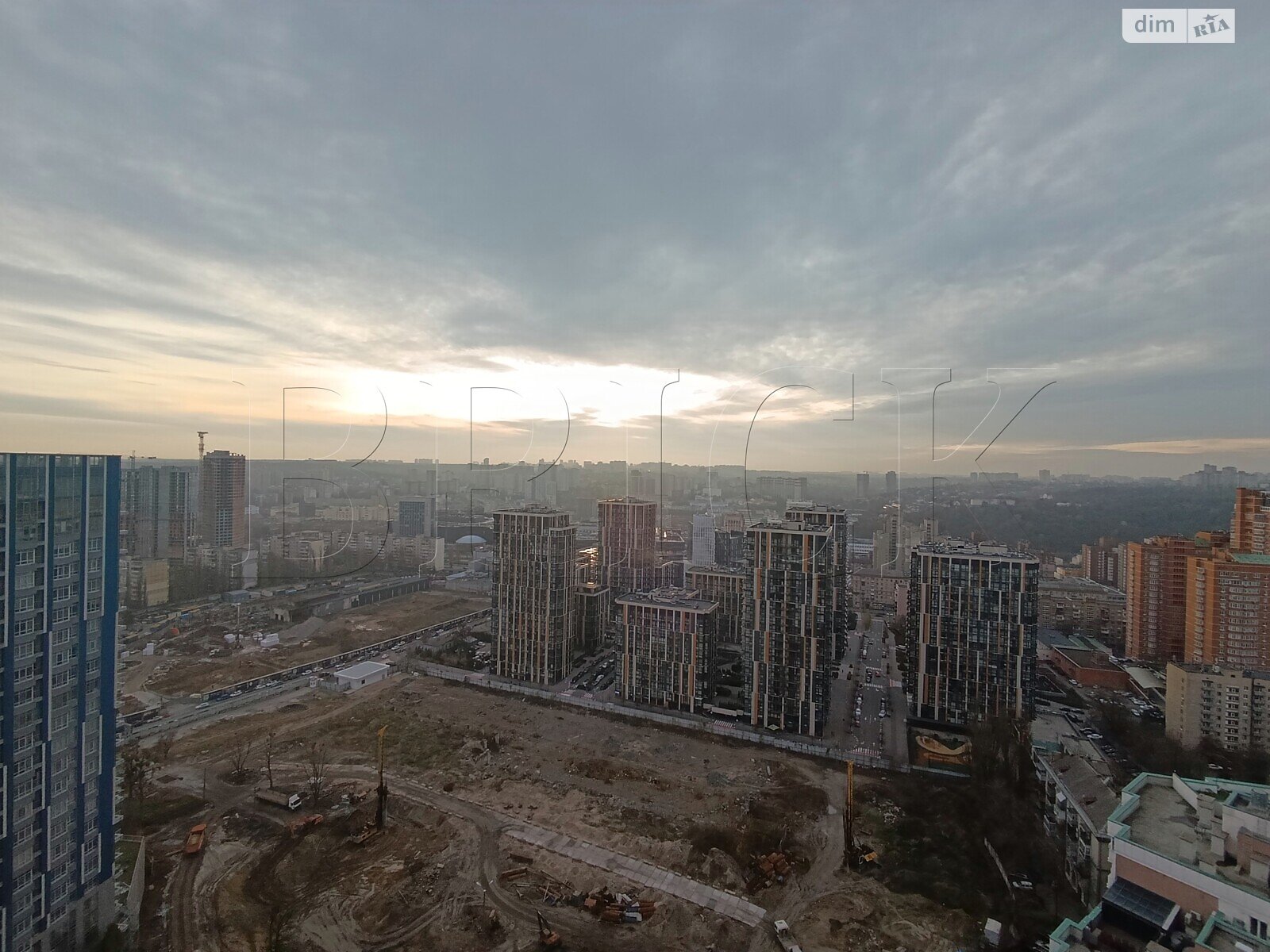 Продажа однокомнатной квартиры в Киеве, на ул. Саперное Поле 14/55, район Саперное Поле фото 1 Продажа однокомнатной квартиры в Киеве, на ул. Саперное Поле 14/55, район Саперное Поле фото 1