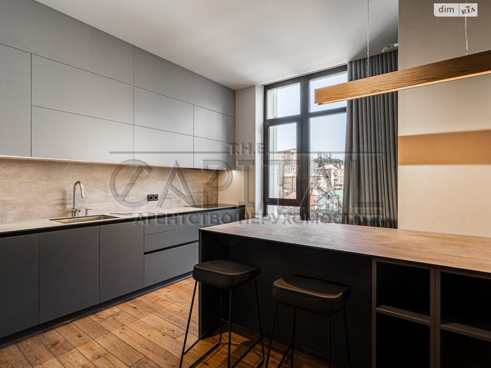 Продаж чотирикімнатної квартири в Києві, на вул. Саперне Поле 3, фото 1 Продаж чотирикімнатної квартири в Києві, на вул. Саперне Поле 3, фото 1