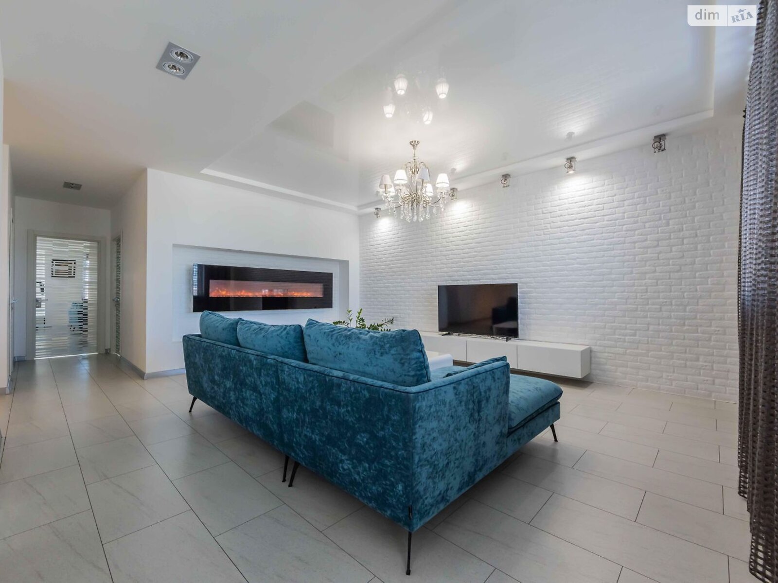 Продажа трехкомнатной квартиры в Киеве, на ул. Саперное Поле 10, фото 1 Продажа трехкомнатной квартиры в Киеве, на ул. Саперное Поле 10, фото 1