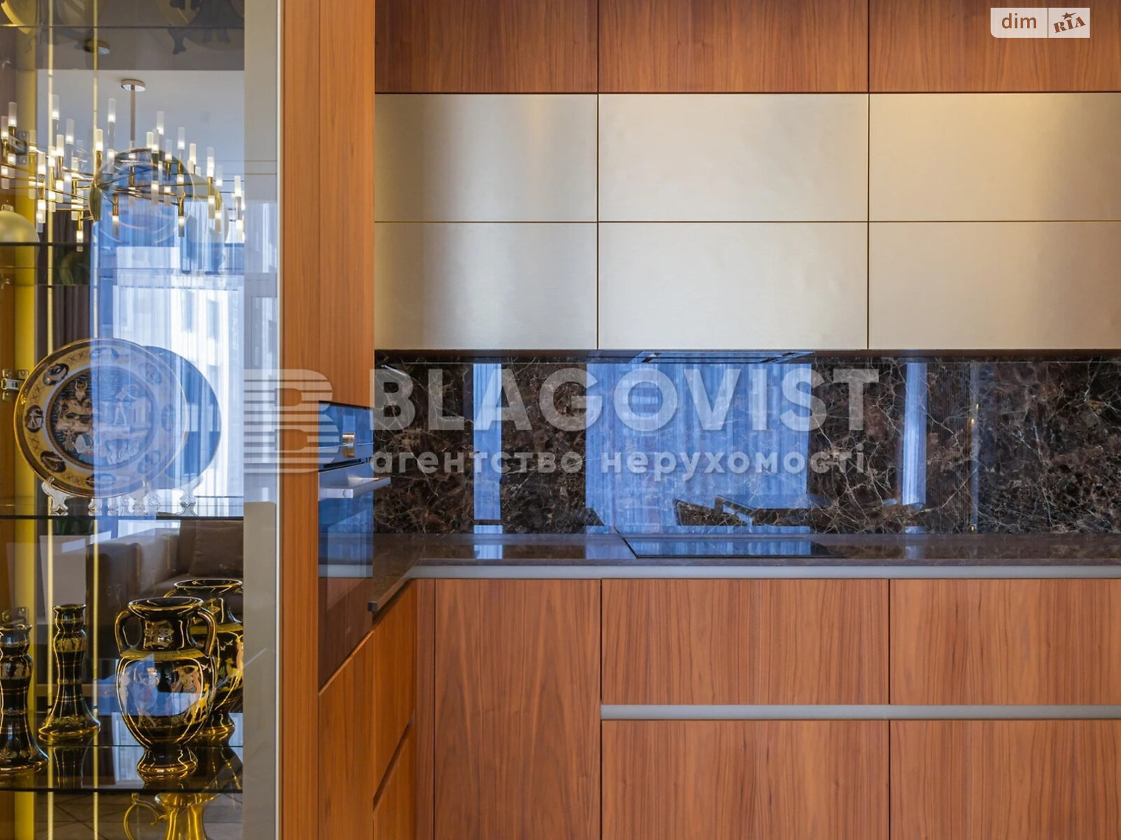 Продаж трикімнатної квартири в Києві, на вул. Саперне Поле 5А, фото 1