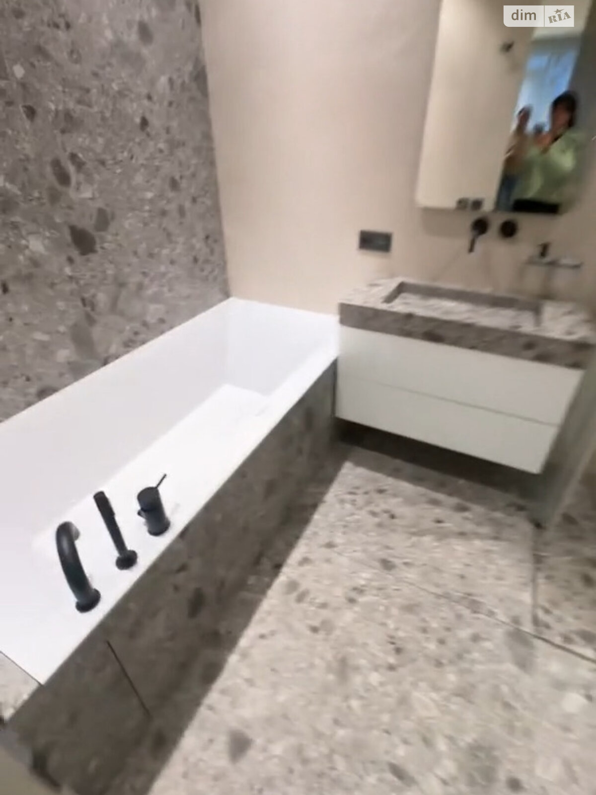 Продажа трехкомнатной квартиры в Киеве, на ул. Саперное Поле 3, фото 1