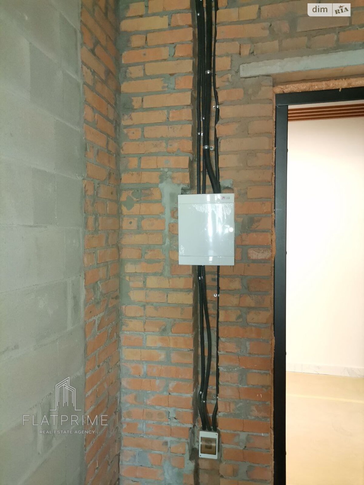 Продажа трехкомнатной квартиры в Киеве, на ул. Василия Тютюнника 39, район Саперное Поле фото 1 Продажа трехкомнатной квартиры в Киеве, на ул. Василия Тютюнника 39, район Саперное Поле фото 1