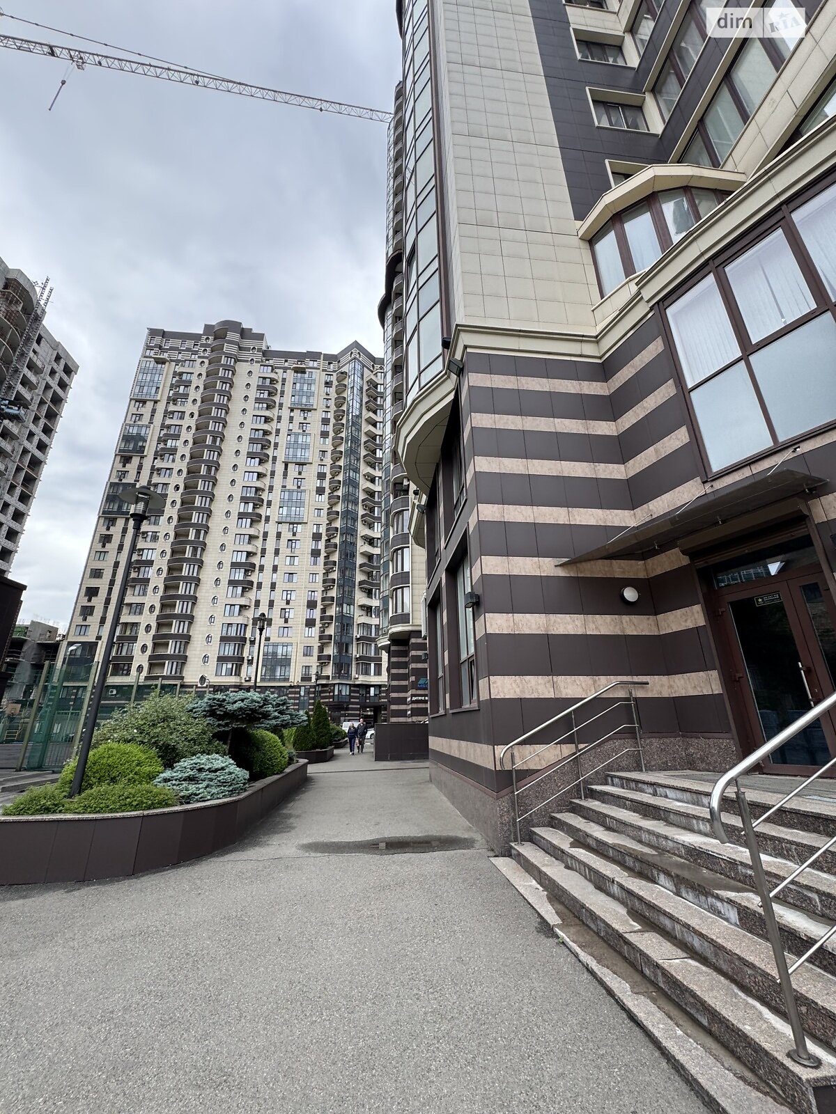 Продажа двухкомнатной квартиры в Киеве, на ул. Василия Тютюнника 37/1, район Саперное Поле фото 1