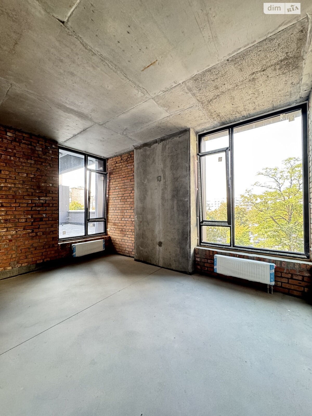 Продажа трехкомнатной квартиры в Киеве, на ул. Василия Тютюнника 39/2, район Саперное Поле фото 1 Продажа трехкомнатной квартиры в Киеве, на ул. Василия Тютюнника 39/2, район Саперное Поле фото 1