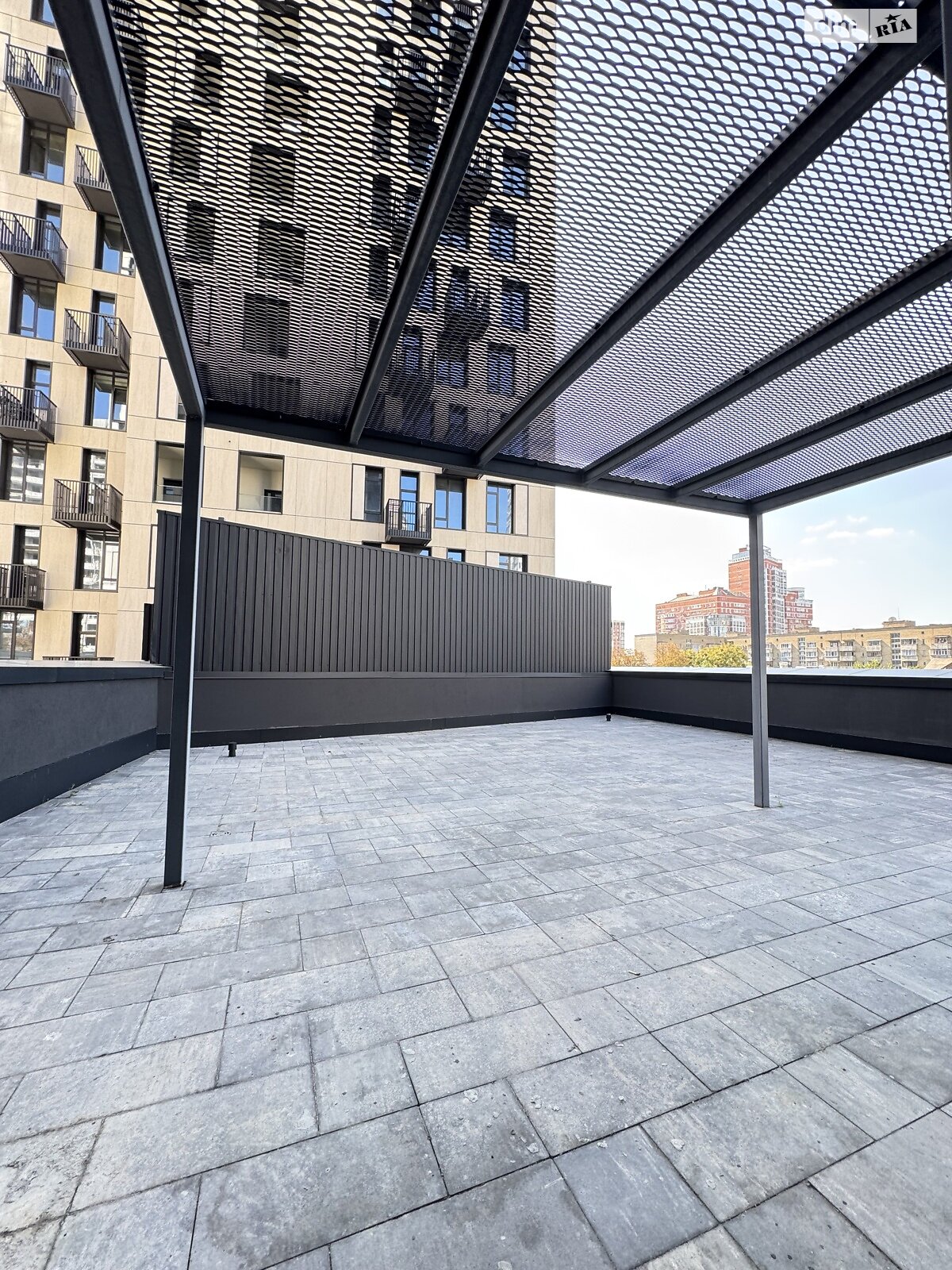 Продажа трехкомнатной квартиры в Киеве, на ул. Василия Тютюнника 39/2, район Саперное Поле фото 1 Продажа трехкомнатной квартиры в Киеве, на ул. Василия Тютюнника 39/2, район Саперное Поле фото 1