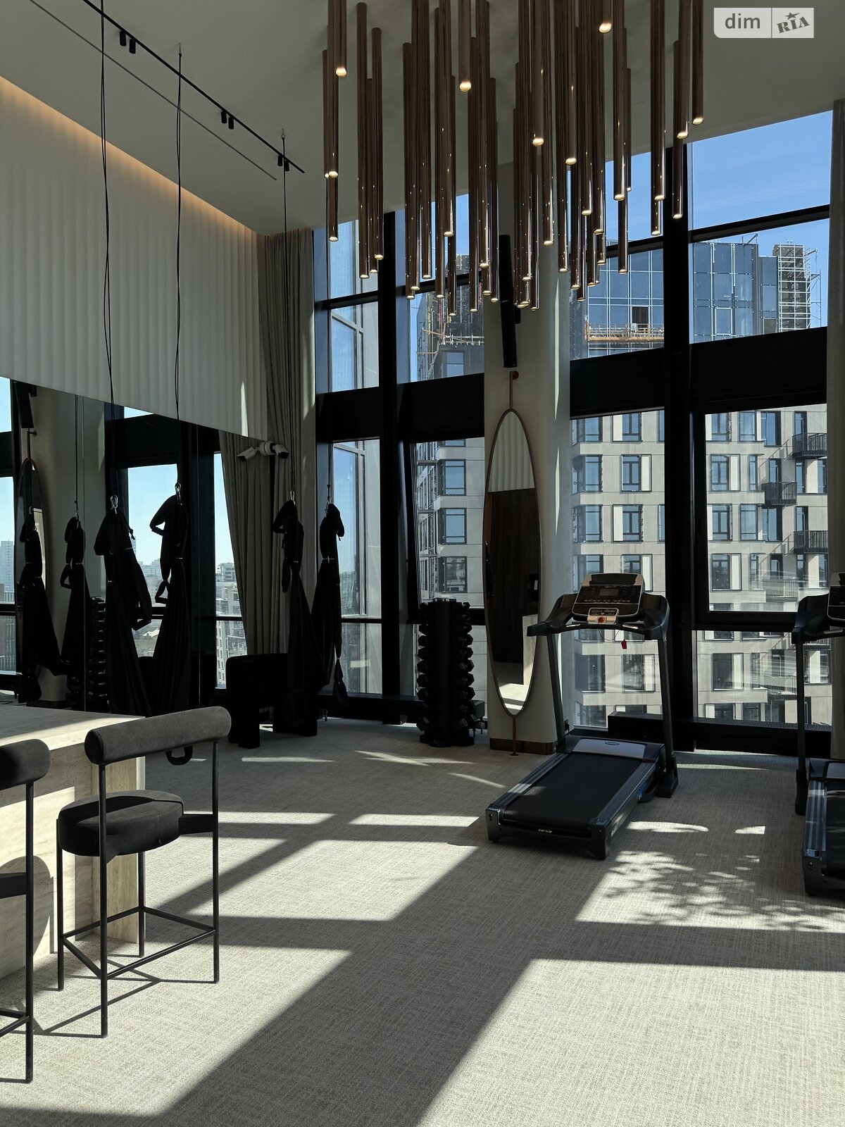 Продаж трикімнатної квартири в Києві, на вул. Василя Тютюнника 39/2, район Саперне Поле фото 1