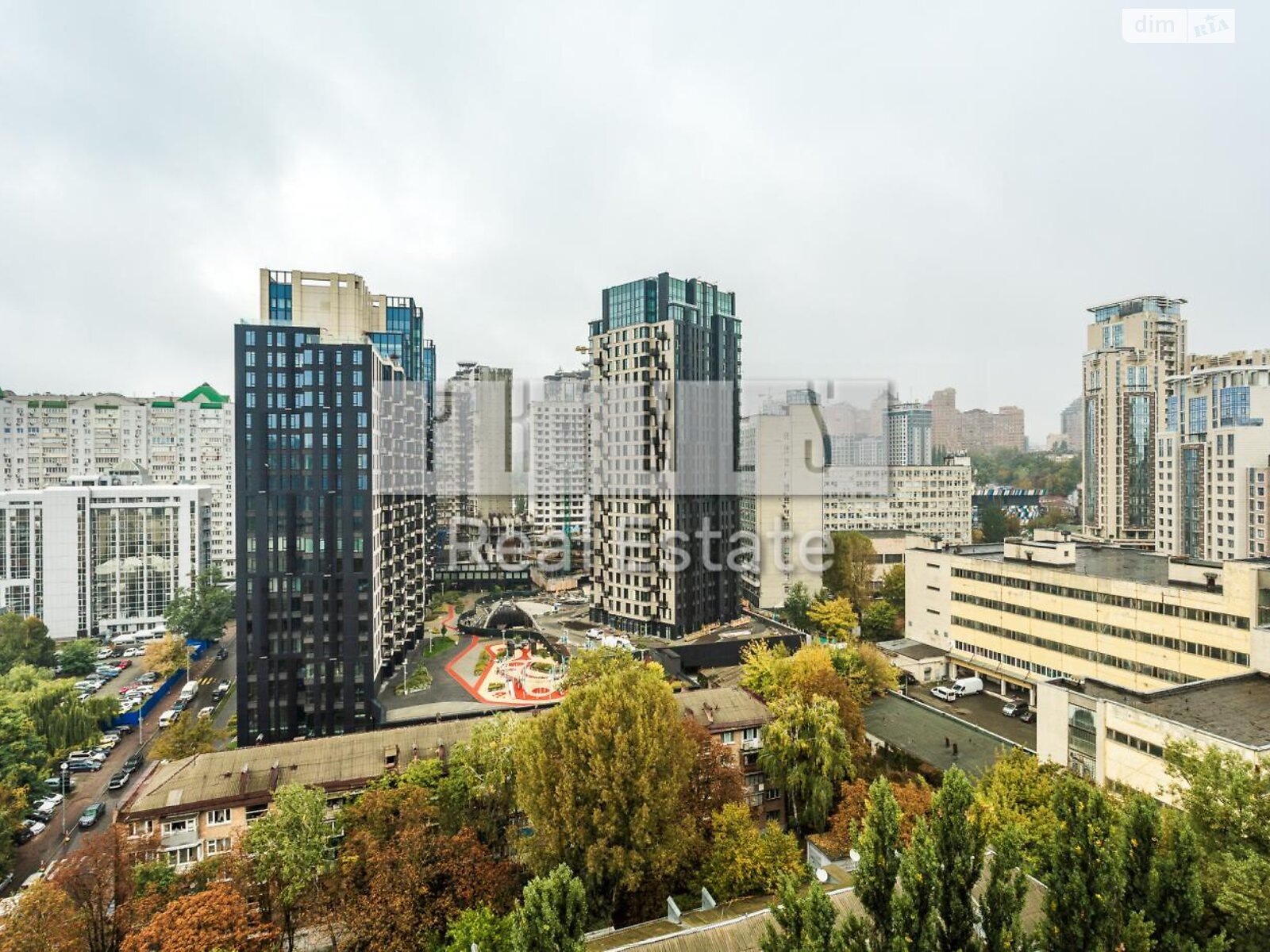 Продажа трехкомнатной квартиры в Киеве, на ул. Василия Тютюнника 51/1А, район Саперное Поле фото 1