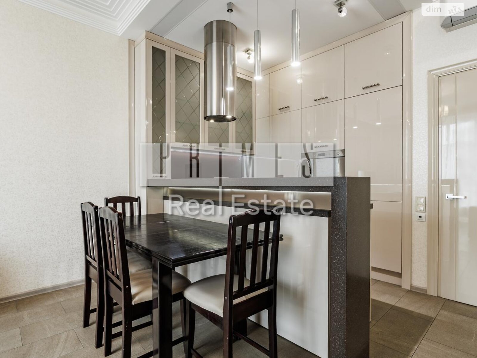 Продажа трехкомнатной квартиры в Киеве, на ул. Василия Тютюнника 51/1А, район Саперное Поле фото 1