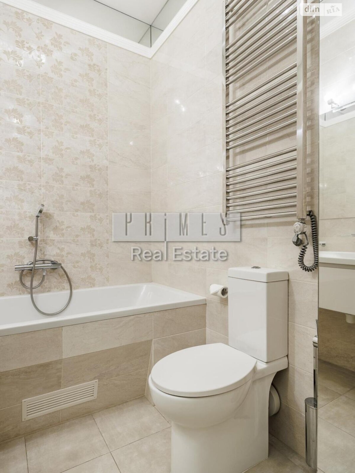 Продажа трехкомнатной квартиры в Киеве, на ул. Василия Тютюнника 51/1А, район Саперное Поле фото 1