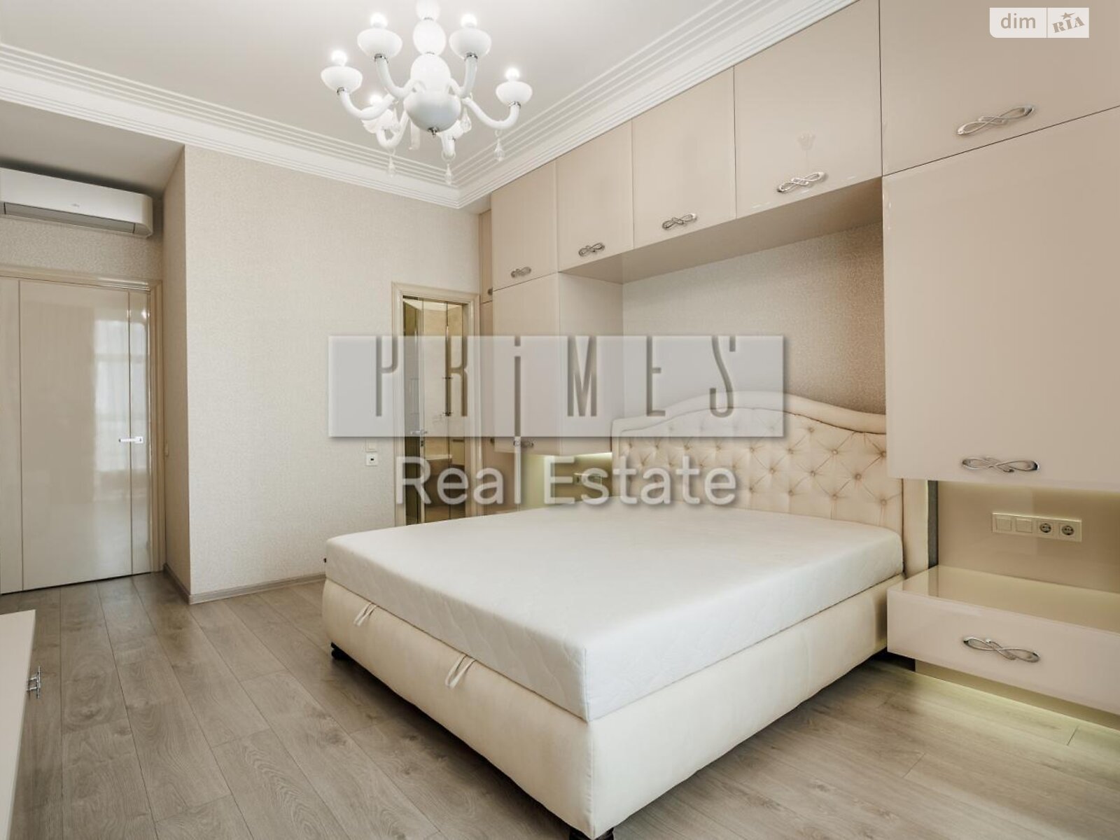 Продажа трехкомнатной квартиры в Киеве, на ул. Василия Тютюнника 51/1А, район Саперное Поле фото 1