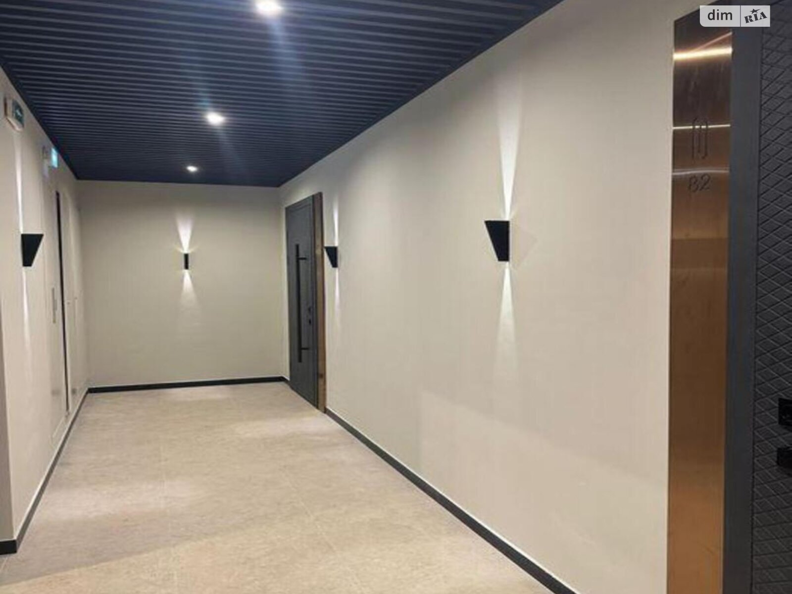 Продажа трехкомнатной квартиры в Киеве, на ул. Василия Тютюнника 45, район Саперное Поле фото 1