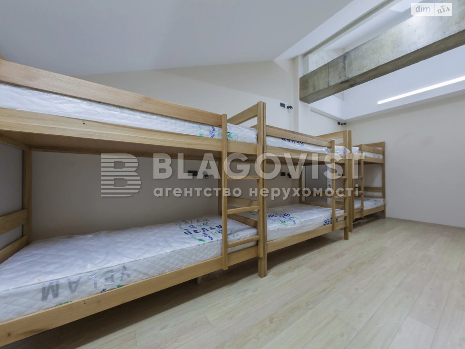 Продажа семикомнатной квартиры в Киеве, на ул. Щекавицкая 30/39, фото 1 Продажа семикомнатной квартиры в Киеве, на ул. Щекавицкая 30/39, фото 1