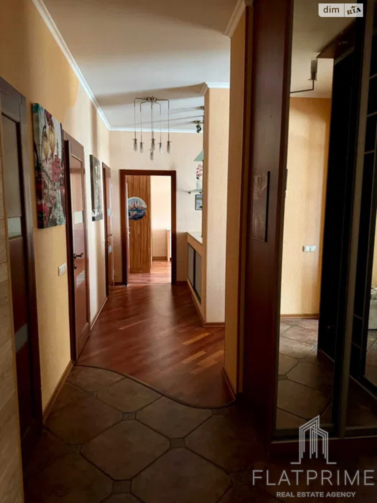 Продаж двокімнатної квартири в Києві, на вул. Щекавицька 30/39, фото 1 Продаж двокімнатної квартири в Києві, на вул. Щекавицька 30/39, фото 1