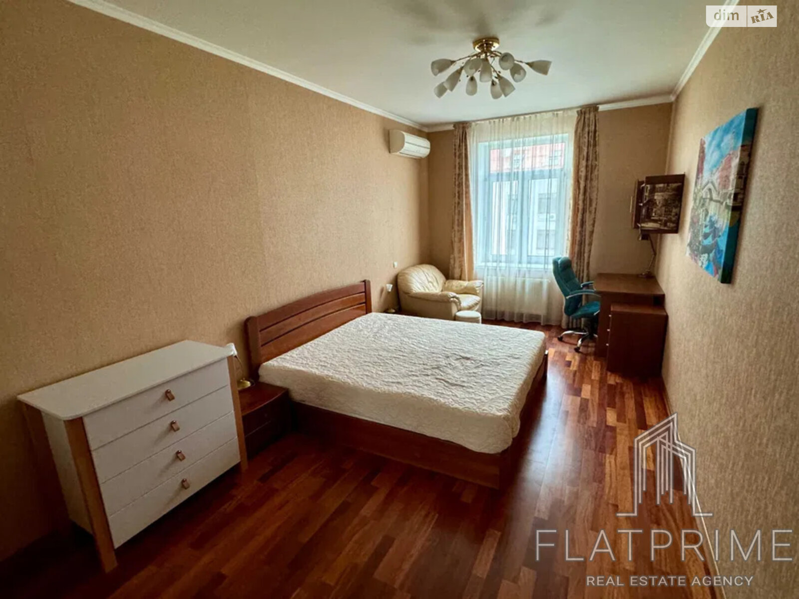 Продаж двокімнатної квартири в Києві, на вул. Щекавицька 30/39, фото 1 Продаж двокімнатної квартири в Києві, на вул. Щекавицька 30/39, фото 1