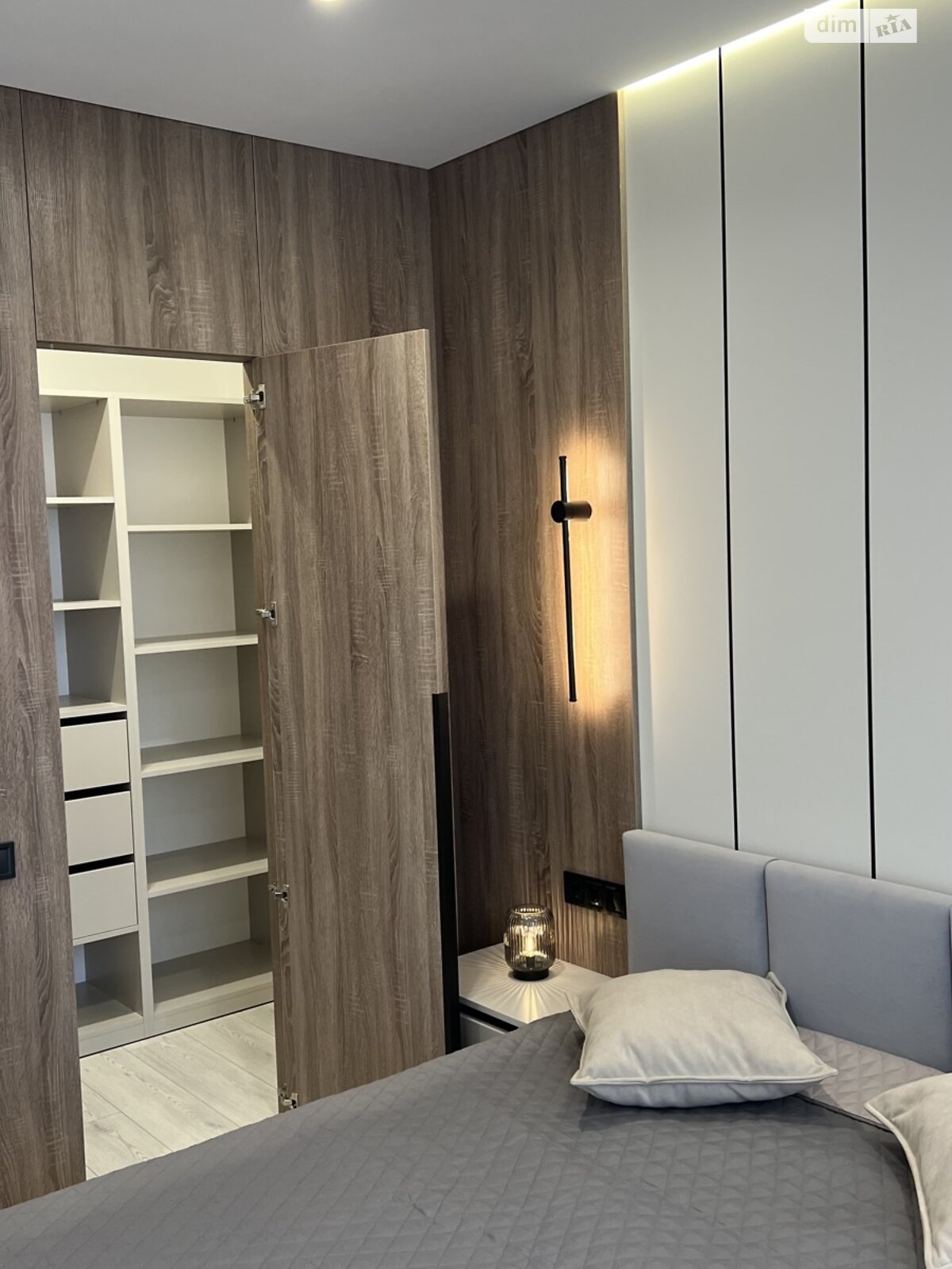 Продажа однокомнатной квартиры в Киеве, на ул. Семьи Кристеров 14Б, фото 1