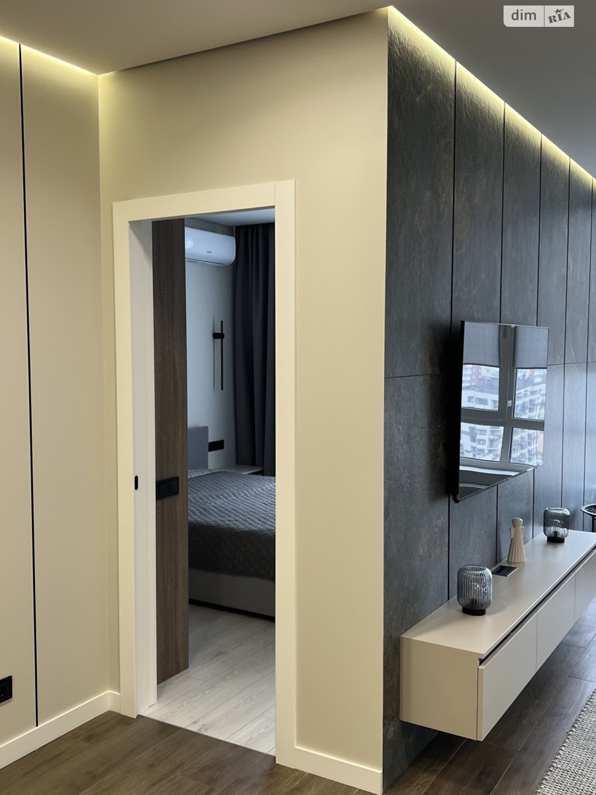 Продажа однокомнатной квартиры в Киеве, на ул. Семьи Кристеров 14Б, фото 1