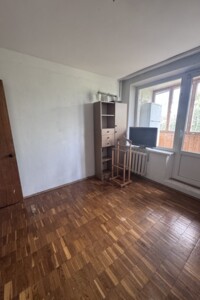 Продажа двухкомнатной квартиры в Киеве, на ул. Андрея Малышко 13, район Северно-Броварский Масив фото 2