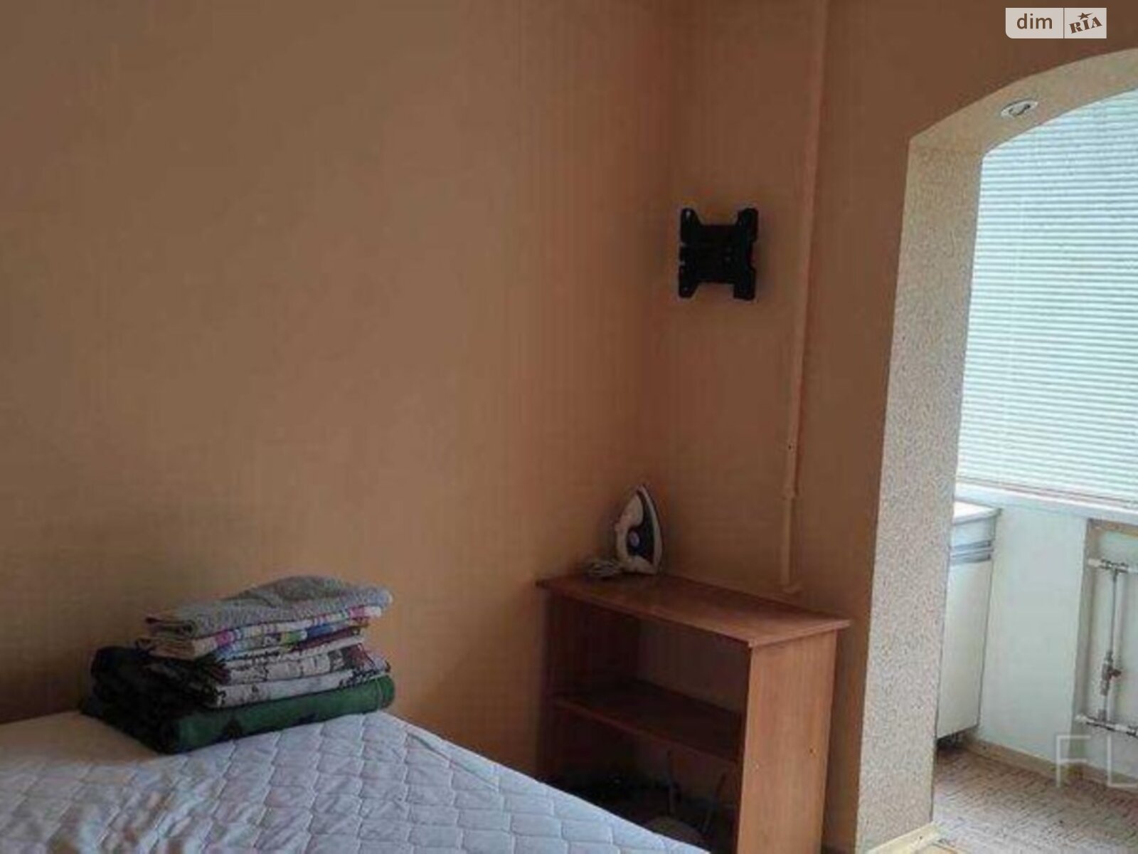 Продаж однокімнатної квартири в Києві, на вул. Андрія Малишка 27, район Північно-Броварський Масив фото 1