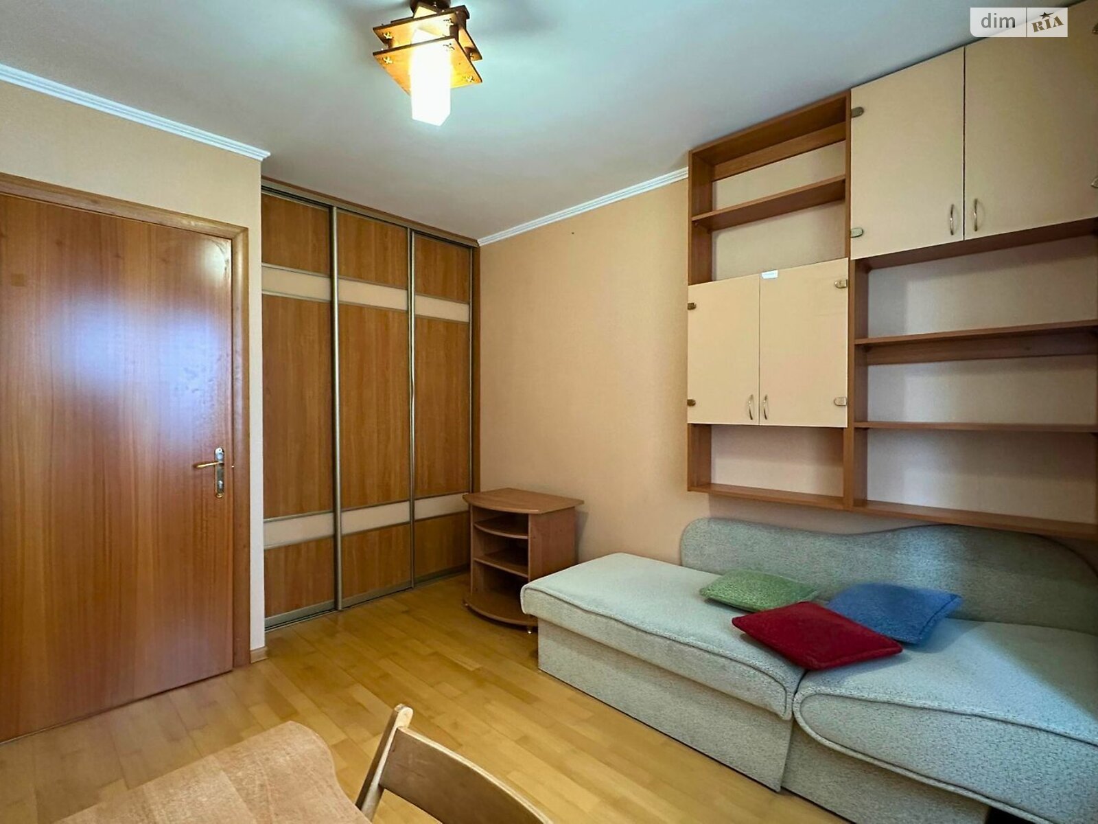 Продаж чотирикімнатної квартири в Києві, на бул. Дарницький 10А, район Північно-Броварський Масив фото 1 Продаж чотирикімнатної квартири в Києві, на бул. Дарницький 10А, район Північно-Броварський Масив фото 1